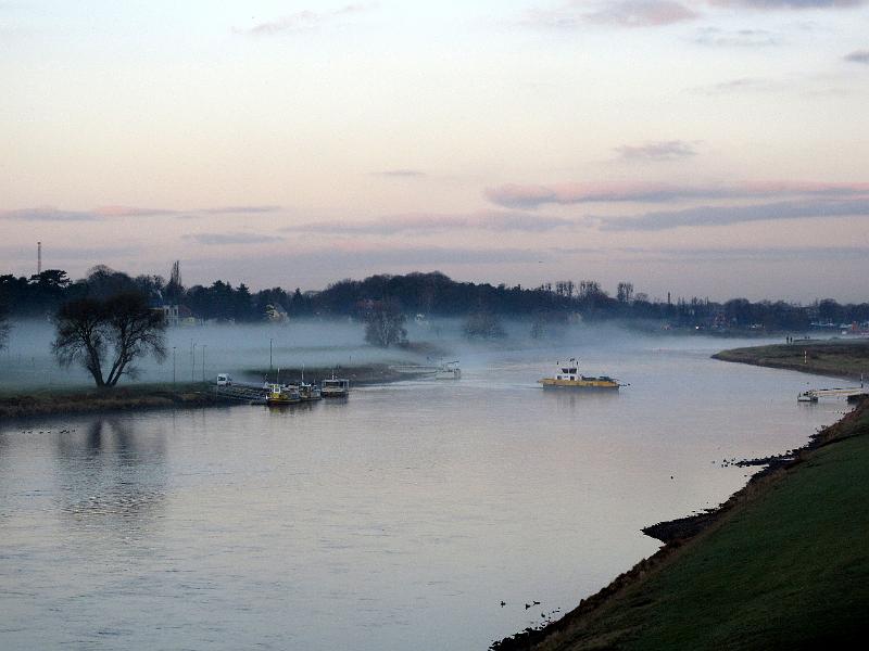 2009-12-07, Sonnenaufgang (1).JPG